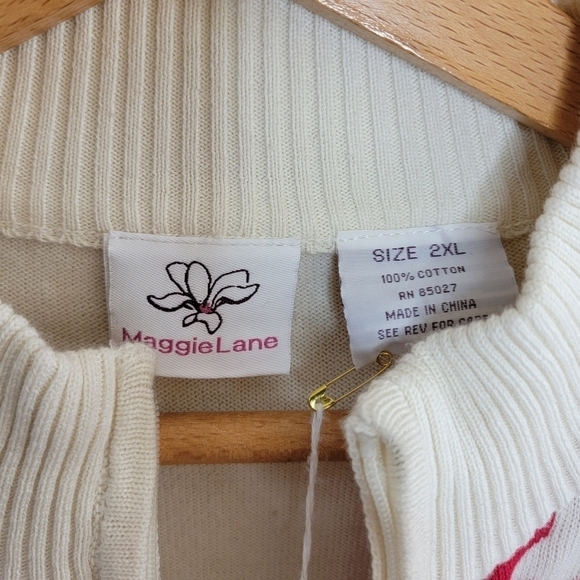 NWT Maggie Lane | Red & Cream Houndstooth Zip Cardigan Sweater - Picture 4 of 4